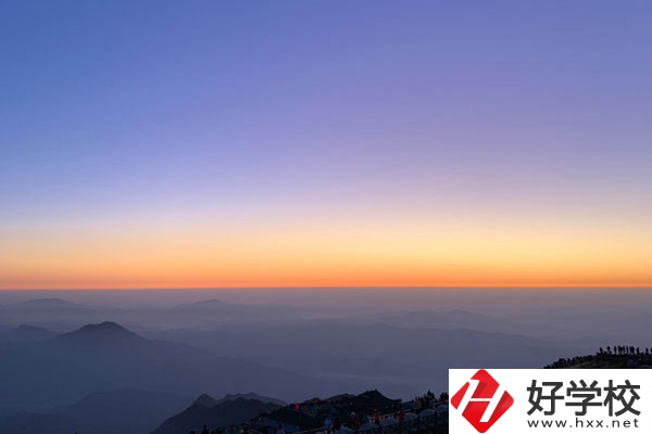 望城縣職業(yè)中專學(xué)校好不好？開設(shè)專業(yè)有哪些？