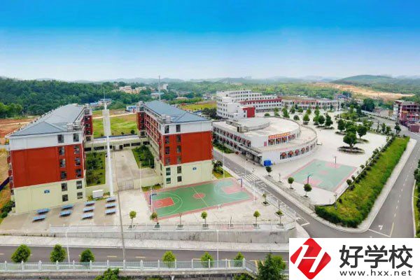 隆回縣有哪些職高學(xué)校？是公辦還是民辦？