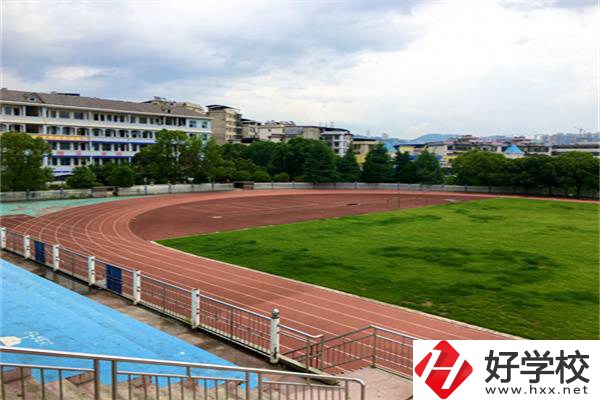 郴州私立職校的學(xué)費(fèi)是多少？有收費(fèi)便宜的嗎？