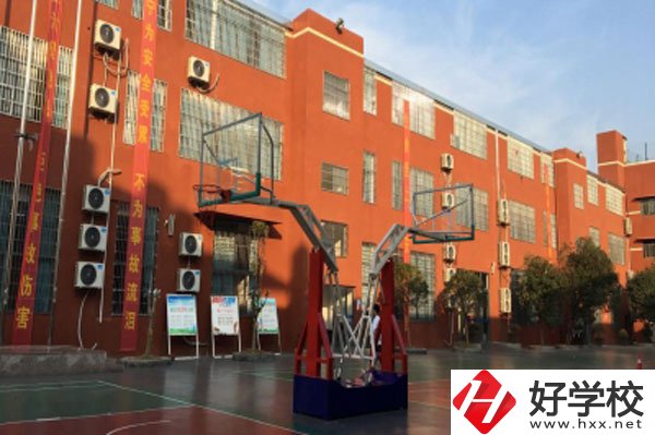 長(zhǎng)沙市英藍(lán)中等職業(yè)學(xué)校怎么樣？有哪些優(yōu)勢(shì)？