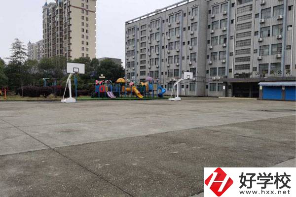 益陽電腦美術(shù)職業(yè)學(xué)校怎么樣？開設(shè)了哪些專業(yè)？