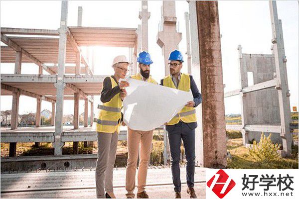 在湖南中職學(xué)哪些專業(yè)更容易考本科？