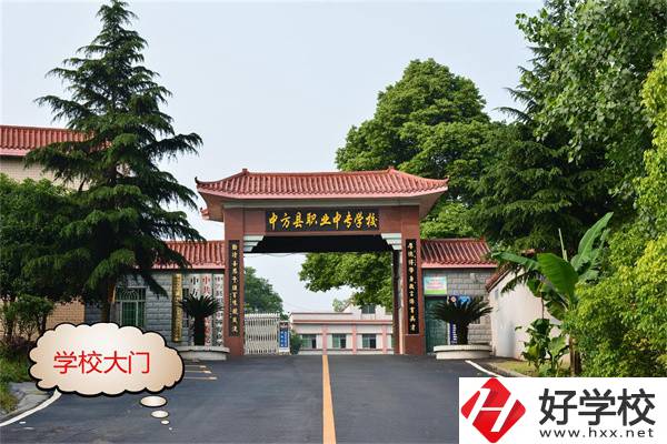在懷化想學(xué)美術(shù)可以去什么中職？開設(shè)有什么專業(yè)？