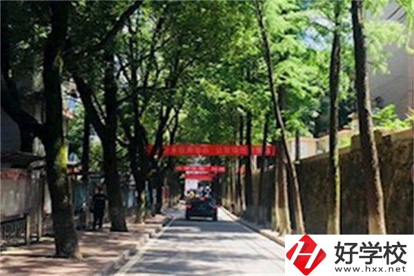 長(zhǎng)沙升學(xué)率高的中職學(xué)校有哪些？招生要求嚴(yán)不嚴(yán)？