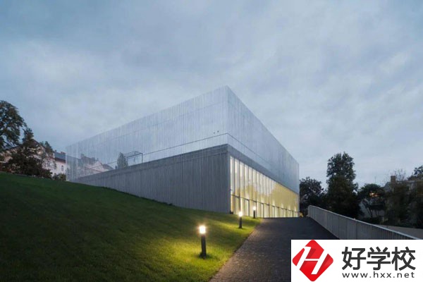 益陽哪些公辦中專比較好？它們有哪些特色專業(yè)？