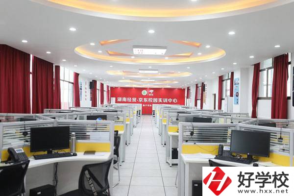 湘潭的公辦中職推薦就業(yè)嗎？哪些學(xué)校的就業(yè)率比較高？