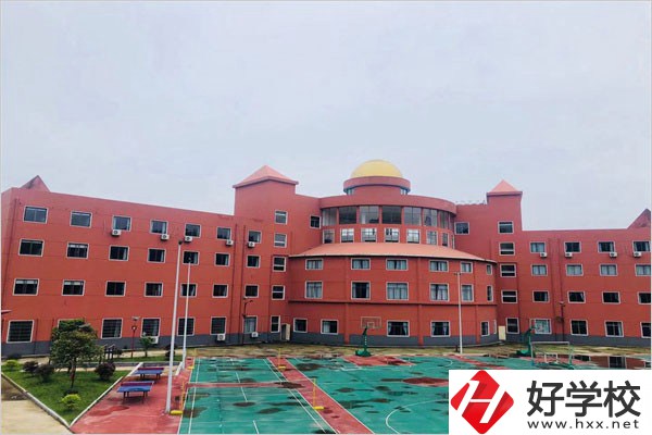 湘潭天人職校的管理怎么樣？嚴(yán)格嗎？