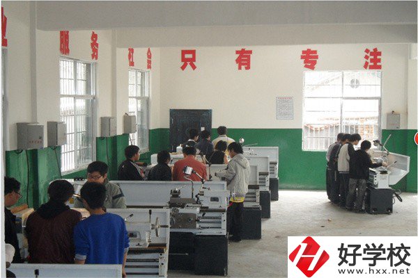 懷化的公辦職高有哪些？可以免學(xué)費(fèi)嗎？