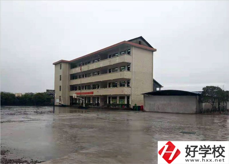 張家界僑輝技術(shù)學(xué)校教學(xué)模式怎么樣？入學(xué)須知有哪些？