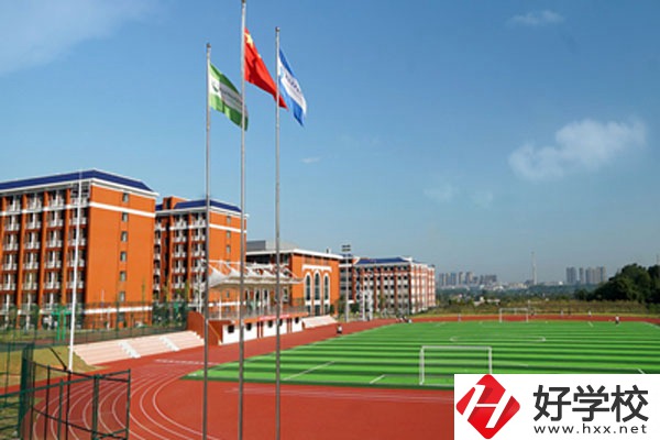 湖南醫(yī)藥職業(yè)中專有哪些招生專業(yè)，報(bào)考要求是什么？