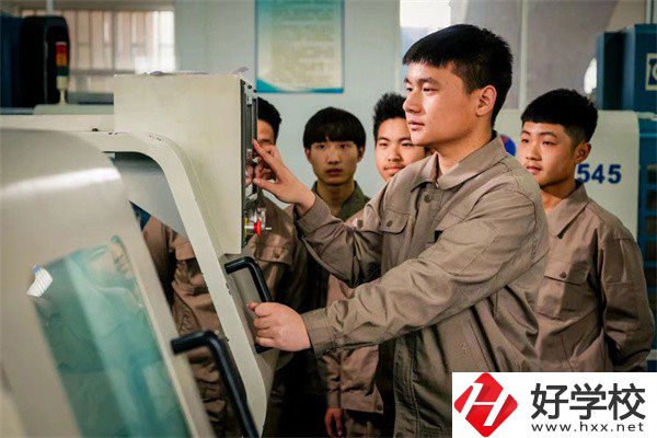 懷化重點(diǎn)職高有哪些？職高有什么優(yōu)點(diǎn)？