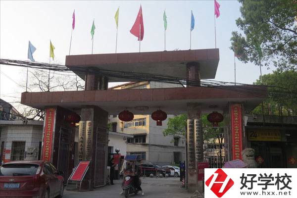 岳陽(yáng)排名靠前的中專是哪幾所？有哪些辦學(xué)優(yōu)勢(shì)？
