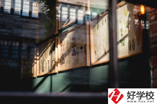 湖南省經(jīng)濟(jì)貿(mào)易職業(yè)中專學(xué)校好不好？宿舍怎么樣？