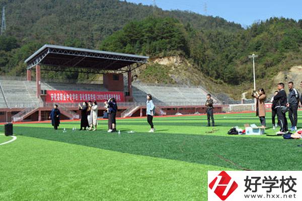 安化縣職業(yè)中專學(xué)校是公辦院校嗎？有哪些專業(yè)？