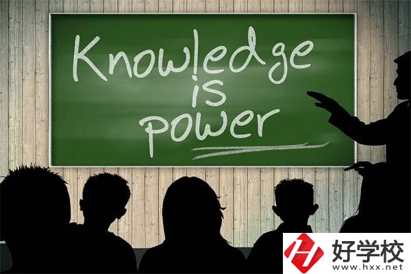 長沙中考200還有書讀嗎？成績差有繼續(xù)讀的必要嗎？