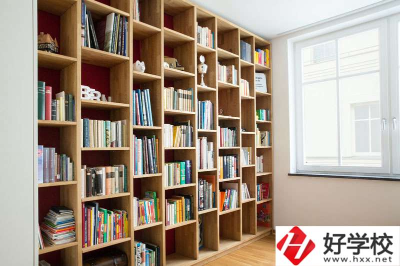 懷化鐵路職業(yè)中專學(xué)校怎么樣？地址多少？