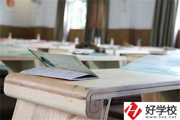 在張家界就讀的中專升為大專了，原來的學(xué)歷會(huì)提升嗎？