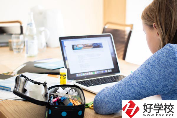 湖南經(jīng)濟貿易職業(yè)中專學校專業(yè)有哪些？就業(yè)率如何？