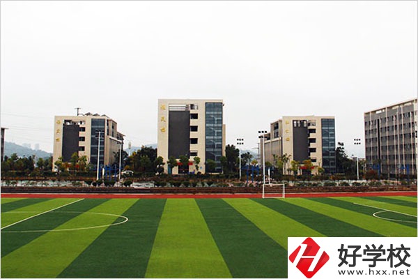 湖南省商業(yè)技師學(xué)院有哪些人才培養(yǎng)特色？