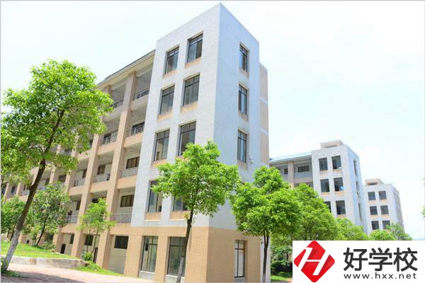 郴州職業(yè)技術學院有哪些五年制大專招生專業(yè)？