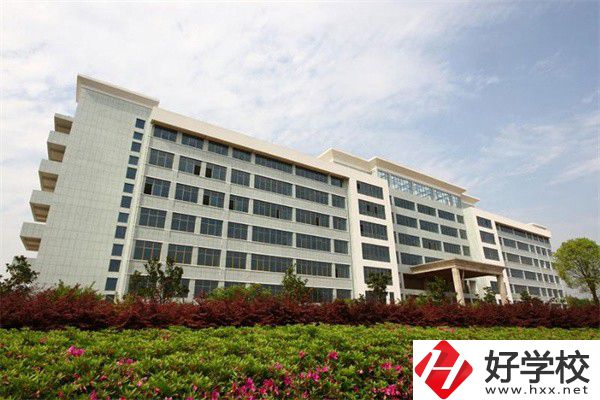 婁底有哪些技校？這些學(xué)校都有什么辦學(xué)優(yōu)勢？