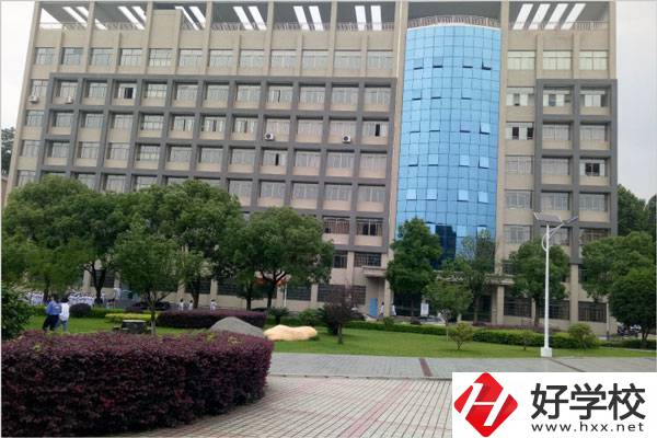 湖南有哪些好的護(hù)理類中職學(xué)校？