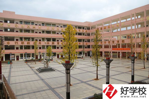 祁陽縣職業(yè)中等專業(yè)學校好不好？宿舍好不好？