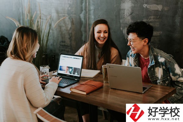 湖南省祁陽師范學(xué)校好不好？宿舍壞境怎么樣？