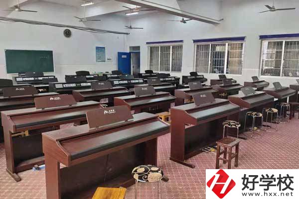岳陽(yáng)市第一職業(yè)中等專業(yè)學(xué)校怎么樣？得過(guò)哪些榮譽(yù)？