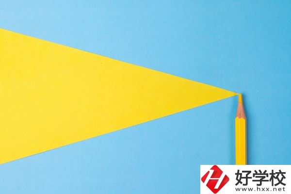 湖南省祁陽師范學(xué)校好不好？宿舍壞境怎么樣？