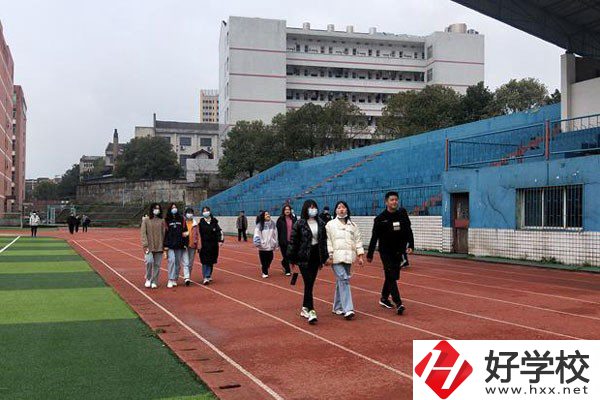 湖南有哪幾所成人中專？什么是成人中專？