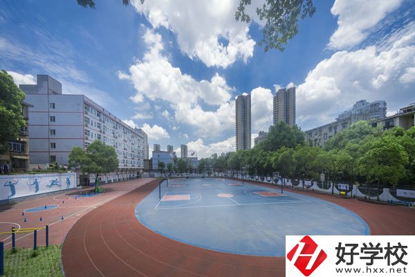 如果你想在長沙讀建筑專業(yè)，一定要看看這所學(xué)校