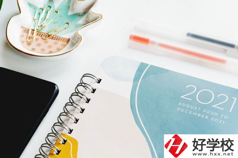 長沙有學(xué)烹飪技術(shù)的學(xué)校嗎？位置在哪里？