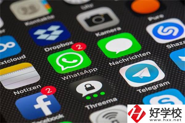 湖南職校學(xué)什么專業(yè)更好就業(yè)？職校生真的容易就業(yè)嗎？