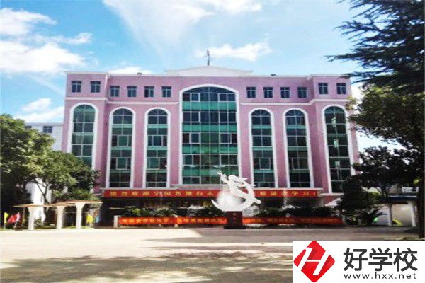 長(zhǎng)沙民辦重點(diǎn)中專有哪些？收費(fèi)如何？