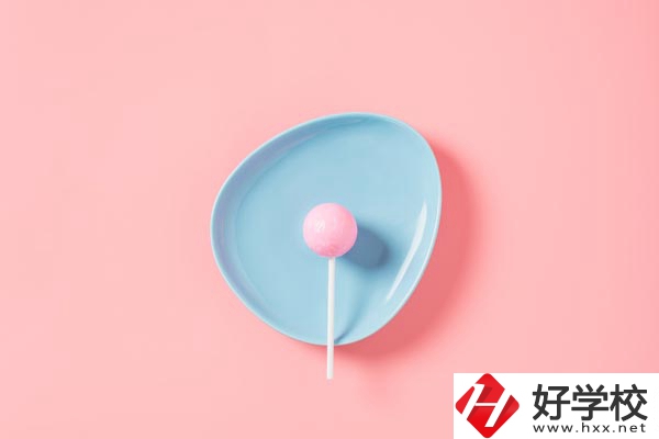 岳陽市網(wǎng)絡(luò)工程職業(yè)技術(shù)學(xué)校有什么專業(yè)？就業(yè)前景好不好？
