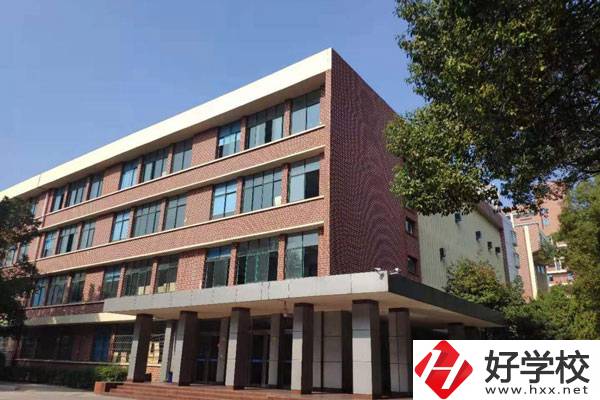 湖南建設中等職業(yè)學校開設了哪些招生專業(yè)？