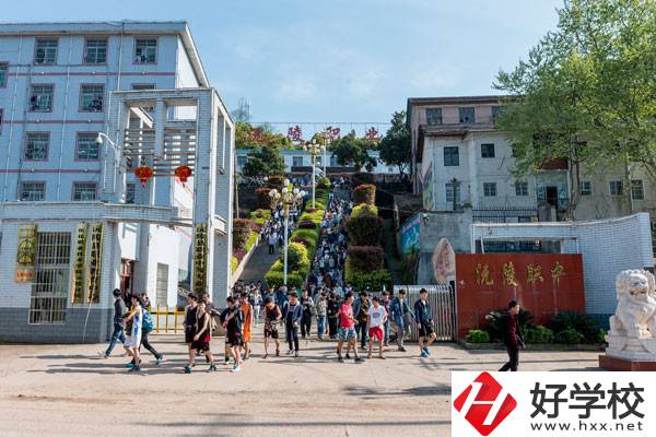 懷化有多少所中專？錄取條件是什么？