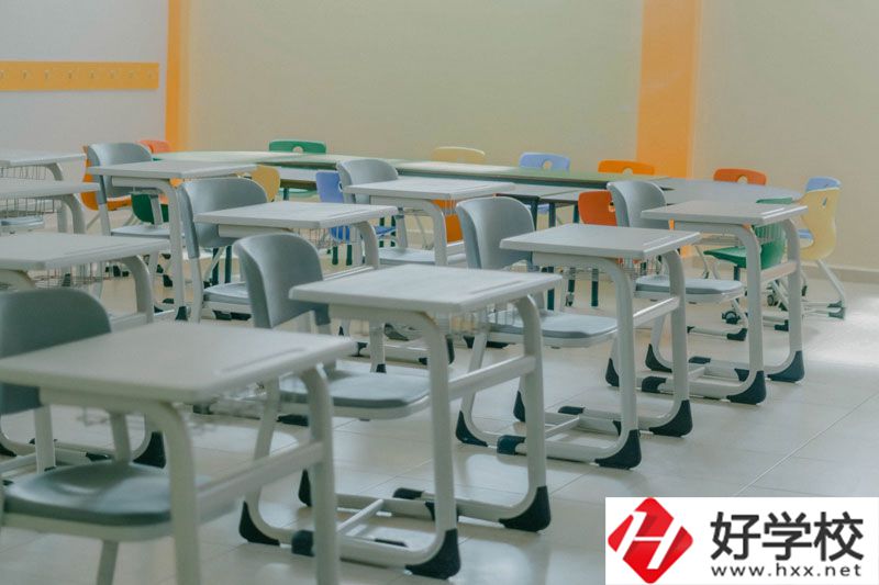 湘潭第一職業(yè)中專師資力量如何？學(xué)費多少？