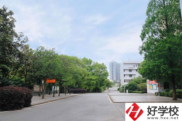 邵陽工業(yè)學(xué)校怎么樣？就業(yè)前景如何？