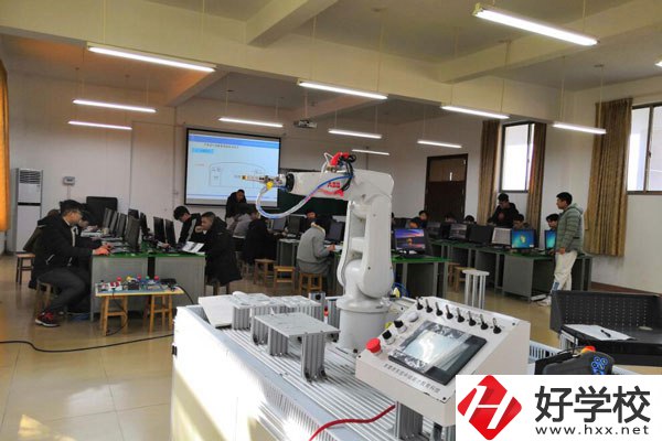 郴州職業(yè)技術(shù)學(xué)院中職部好不好？值得讀嗎？