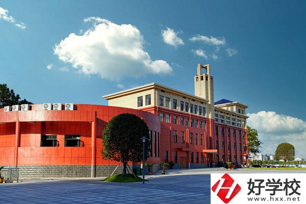 桃源縣職業(yè)中等專(zhuān)業(yè)學(xué)校1.jpg