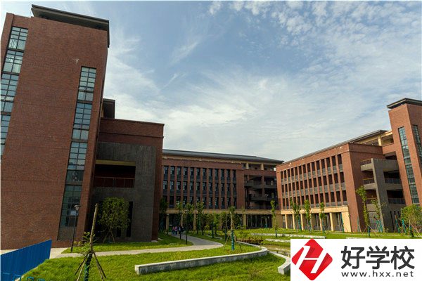 常德汽車機電學(xué)校怎么樣?值得就讀嗎？