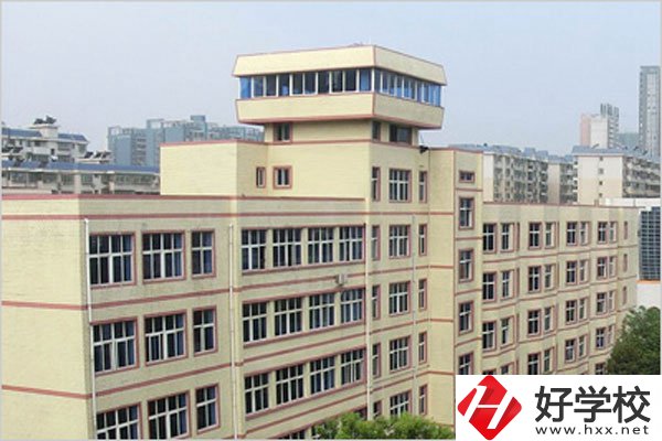 郴州工業(yè)交通職校的辦學(xué)類型是什么？有什么專業(yè)？