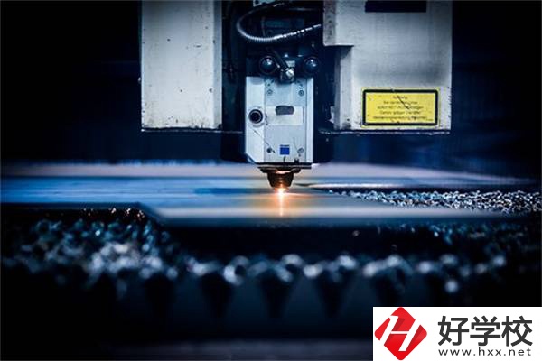 永州職校有哪些熱門專業(yè)？好不好找工作？