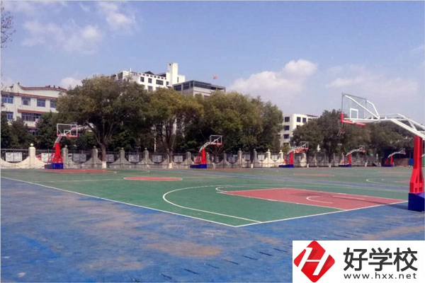 永州市東安縣的哪所中專學(xué)校比較好？