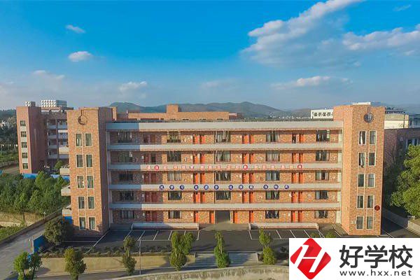 邵陽(yáng)有哪些重點(diǎn)中專(zhuān)？位置在哪？