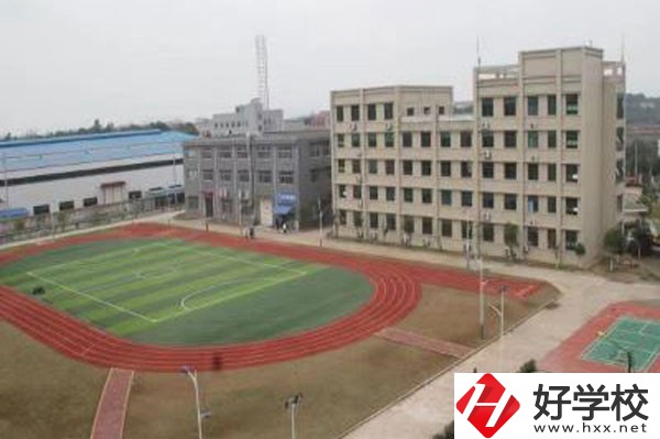 長沙經(jīng)貿職業(yè)中專學校專業(yè)情況如何，助學政策有哪些？